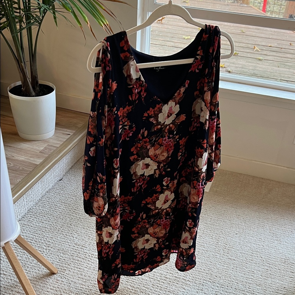 Lulu's Navy and Red Floral Long Sleeve Dress
